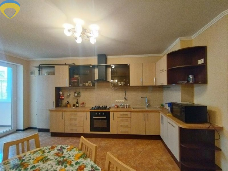 продажа двухкомнатной квартиры номер A-172999 в Приморском районе, фото номер 12